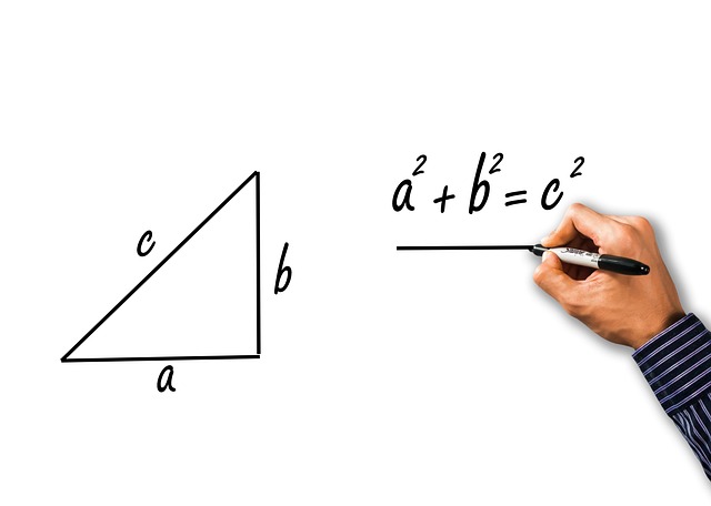 Que dit le théorème de Pythagore ?